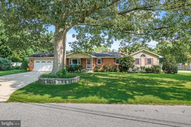 25 Larbo Rd, Millersville