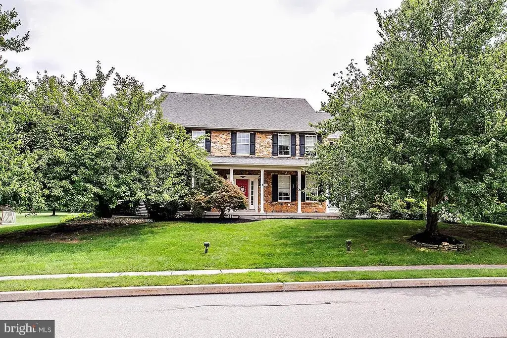 41 Steeplechase Ln, ROYERSFORD