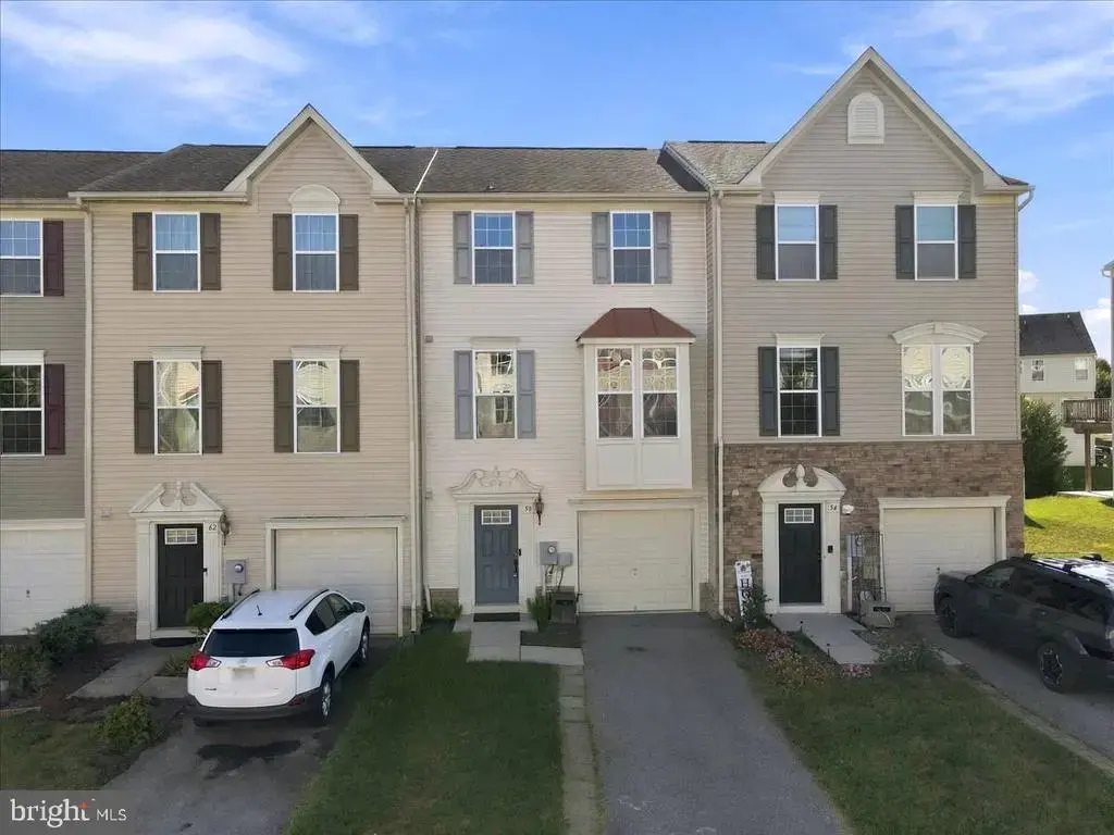 58 Gauley River Path, FALLING WATERS