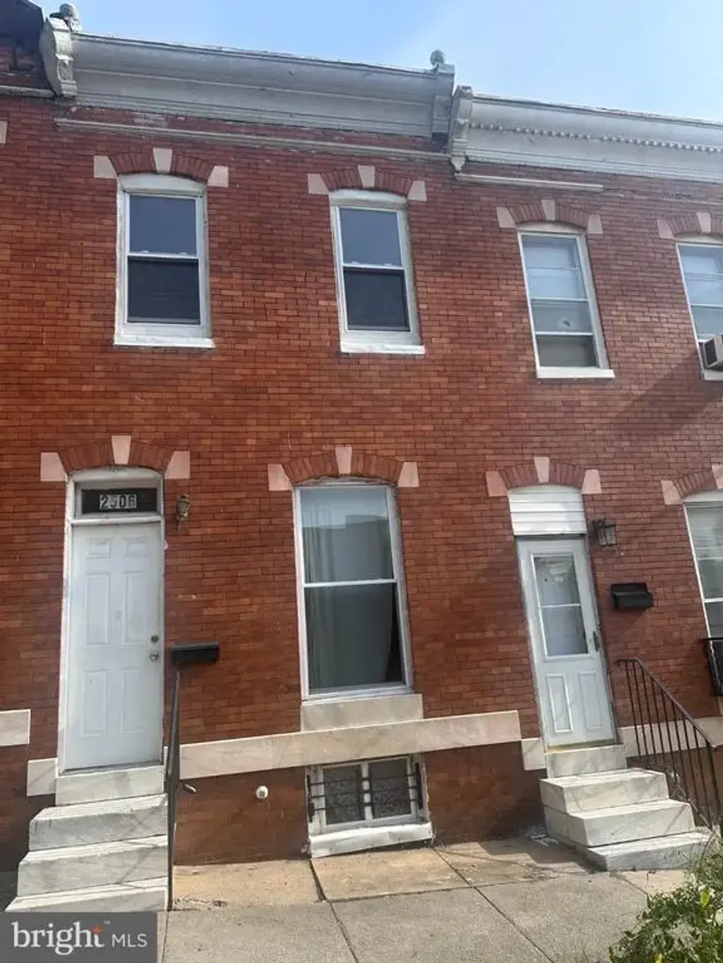 2506 W Pratt St W, BALTIMORE