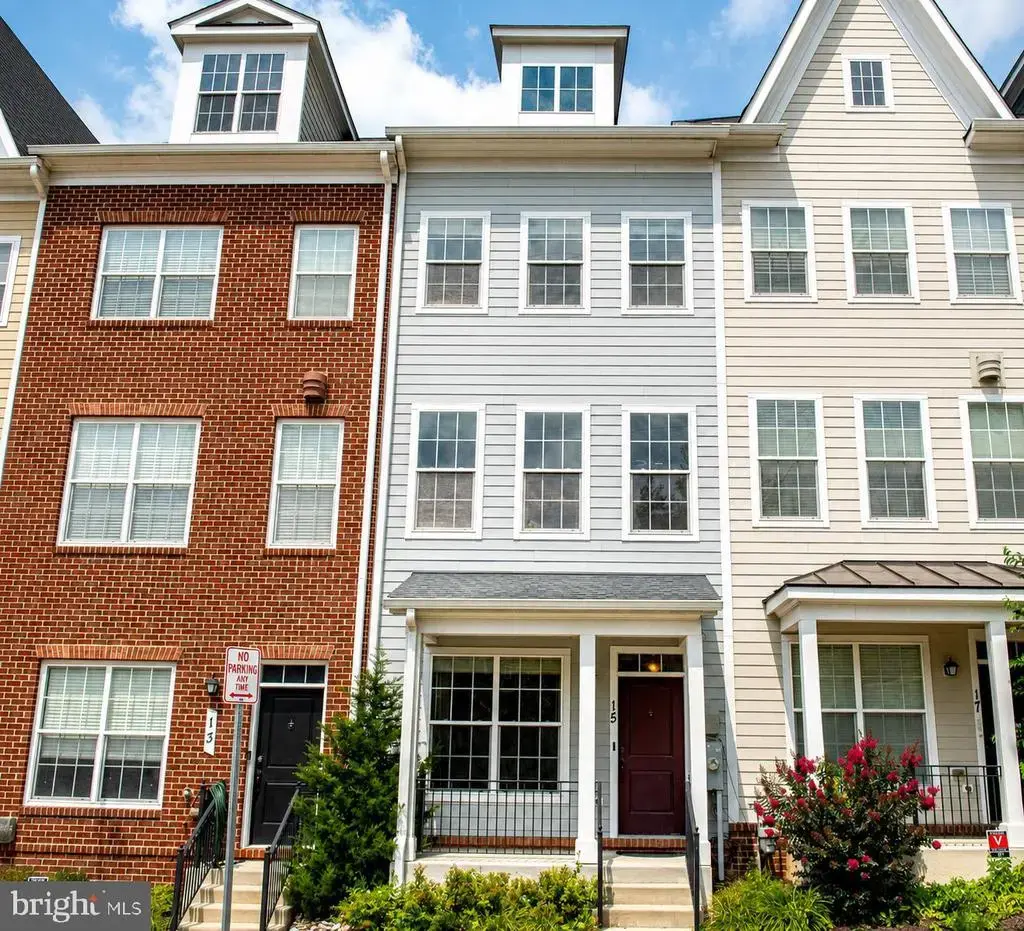 15 Willow Ave, TOWSON