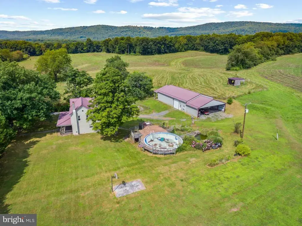 3985 Fairview Rd, WARFORDSBURG