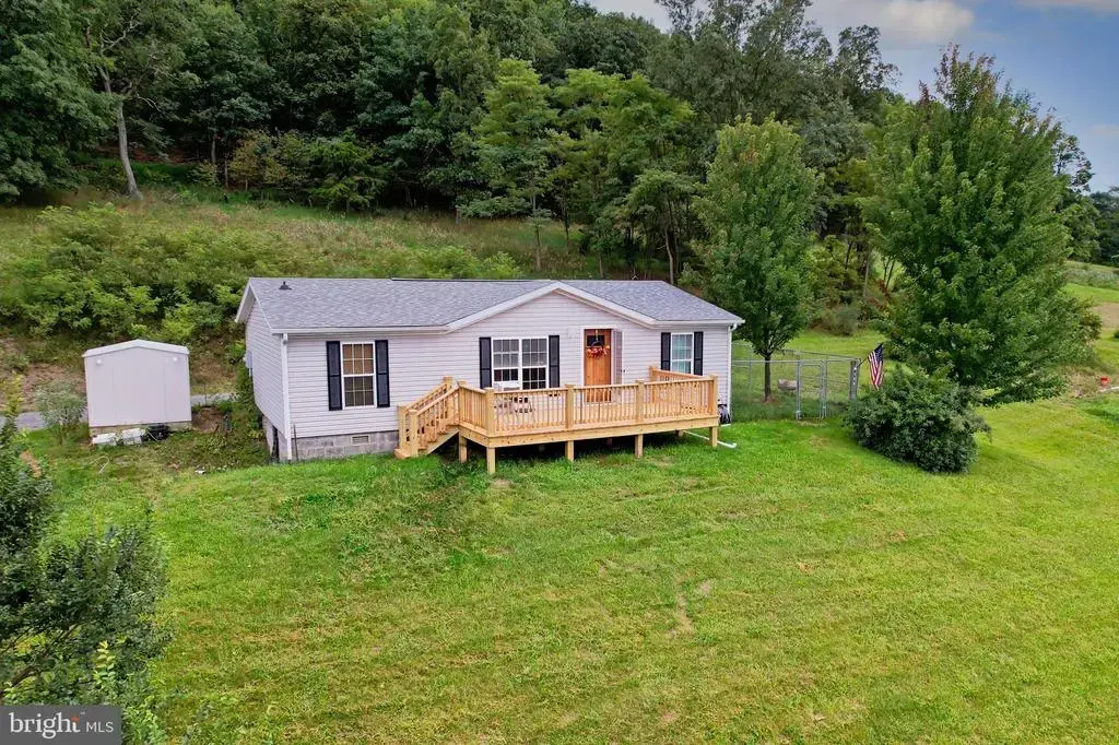 190 Pendleton St, KEYSER