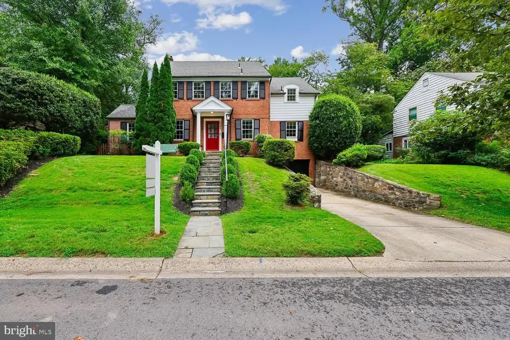 5109 Nahant St, BETHESDA