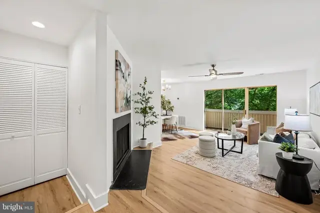 18241 Swiss Cir #4, Germantown