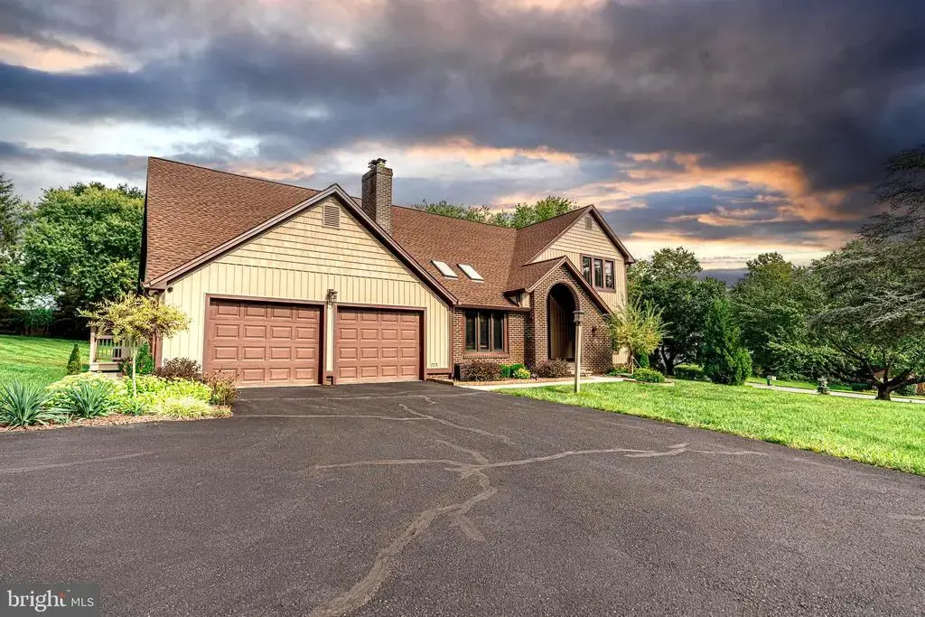 2308 Shepherd Ct, JARRETTSVILLE