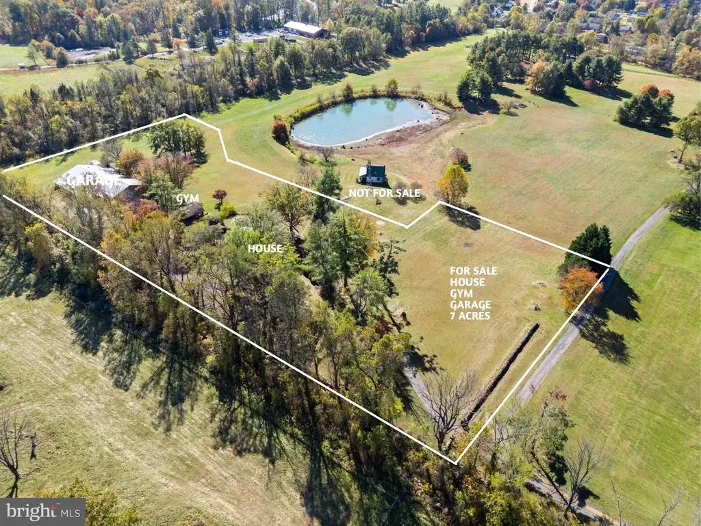 7099 Glen Curtiss Ln, WARRENTON