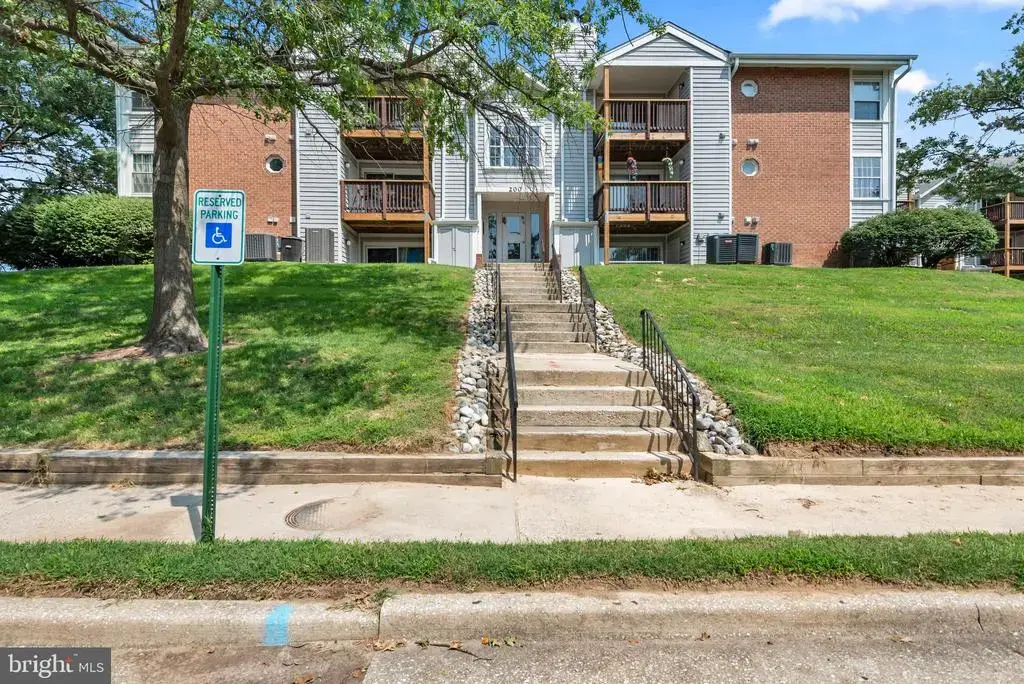 200 Spring Maiden Ct #101, GLEN BURNIE