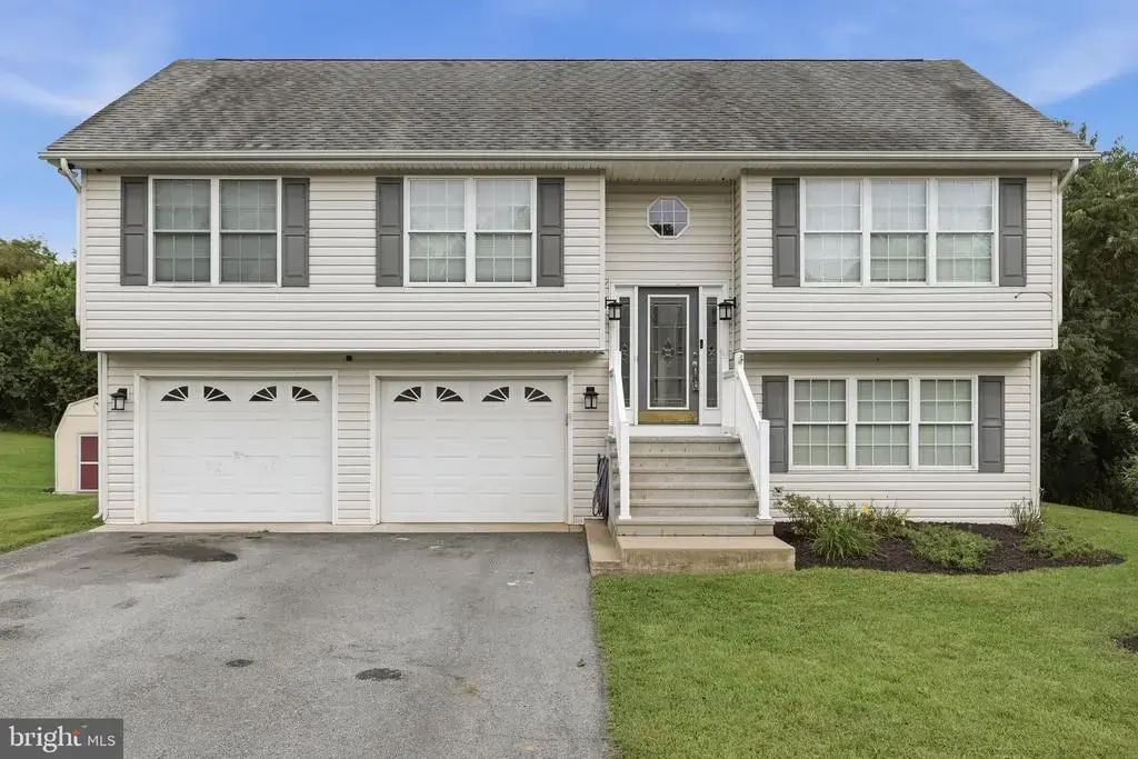 30 Gordon Dr, HEDGESVILLE