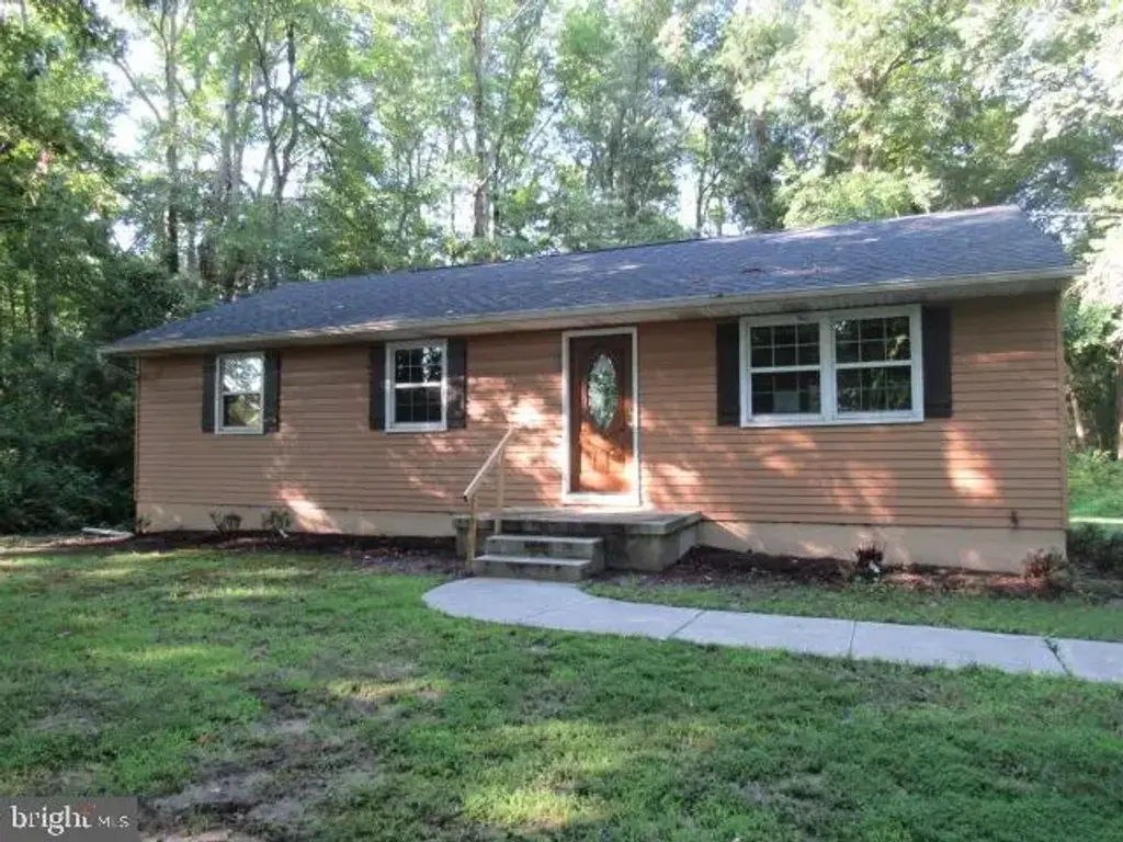 650 Penns Grove Auburn, CARNEYS POINT