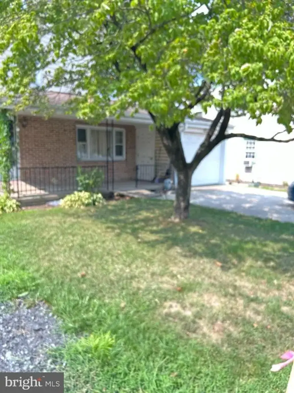 583 Columbia Ave, SINKING SPRING