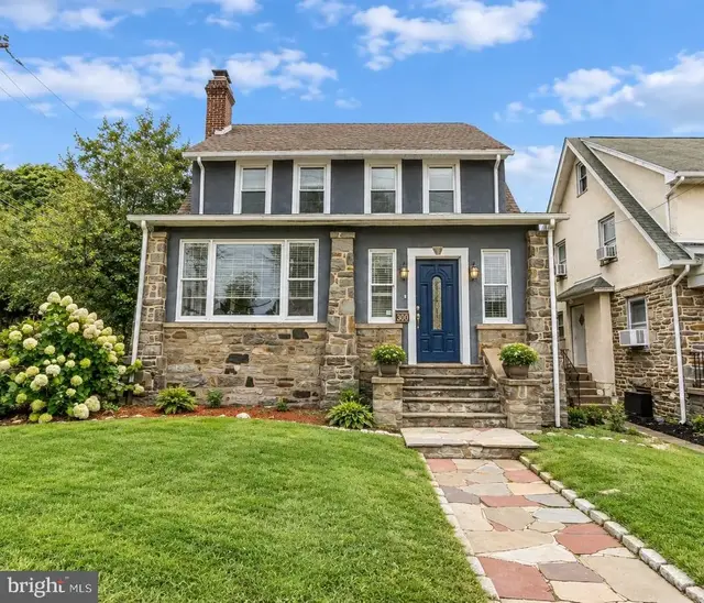 300 E Township Line Rd, Havertown