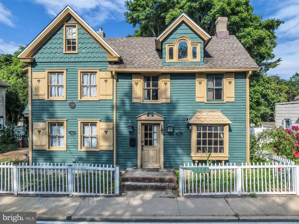 130 S Green St, TUCKERTON