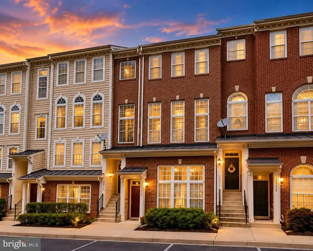 12250 Open View Ln #811, UPPER MARLBORO