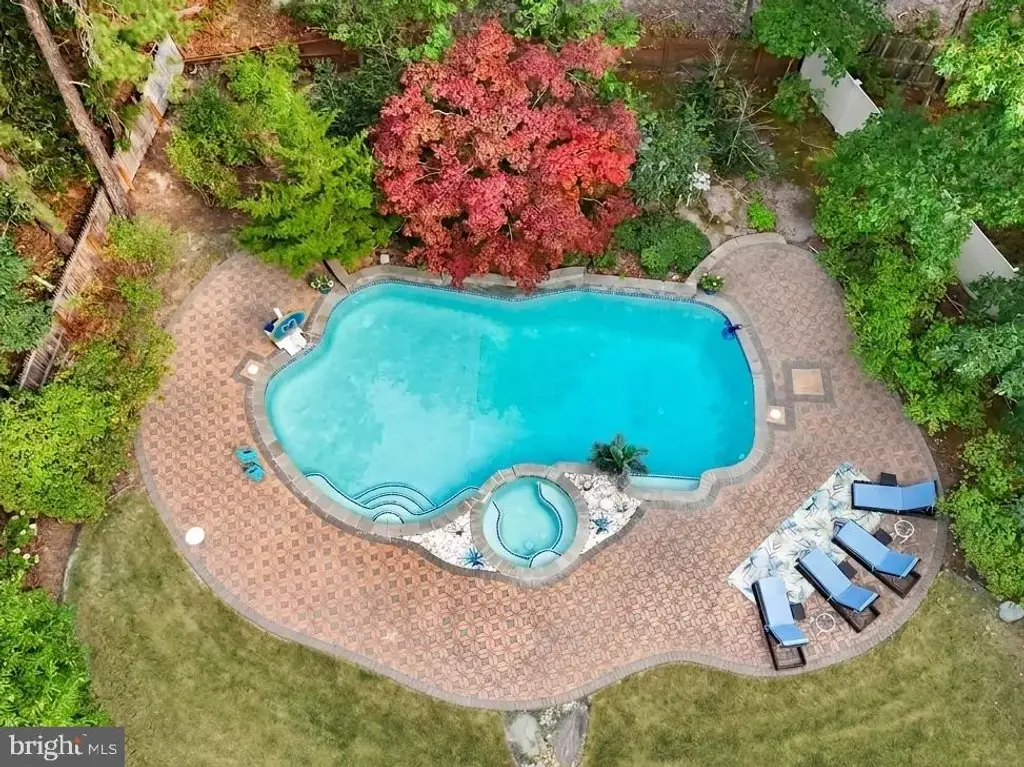 209 Shady Knoll Ln, GALLOWAY