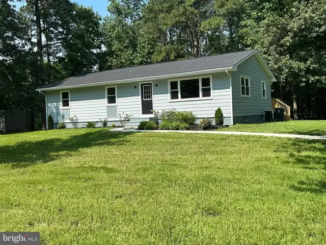 125 Forest Rd, Grasonville