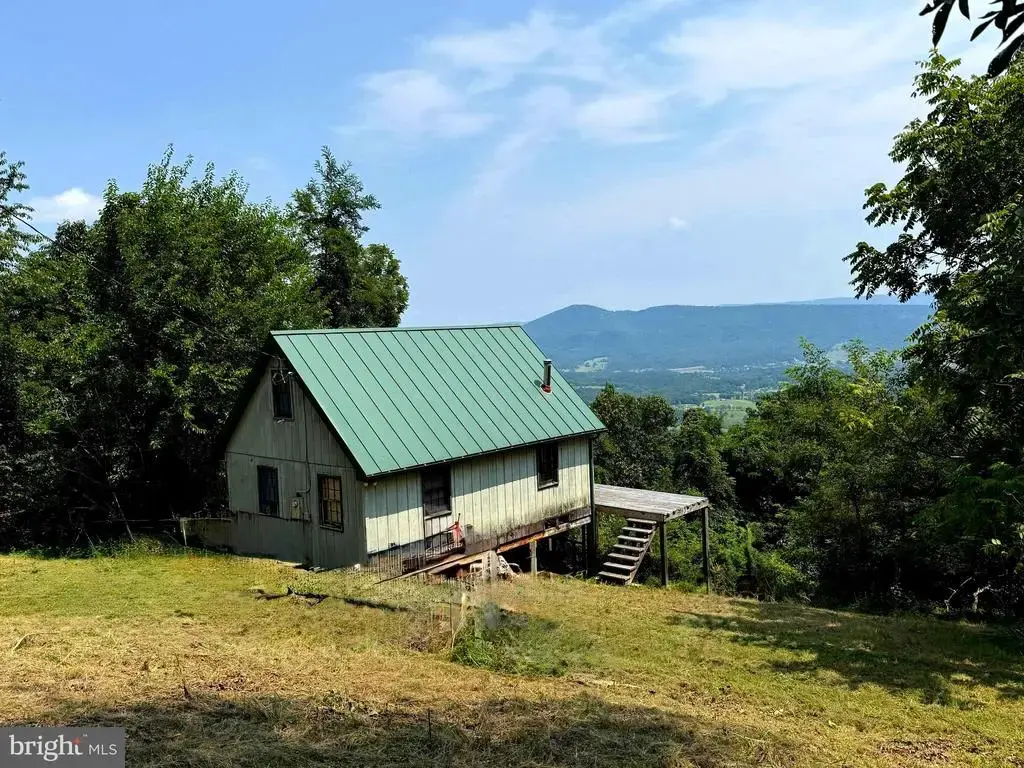 567 Highland Springs Ter, MOOREFIELD