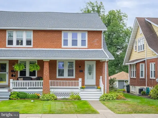 38 W Summit St, Souderton