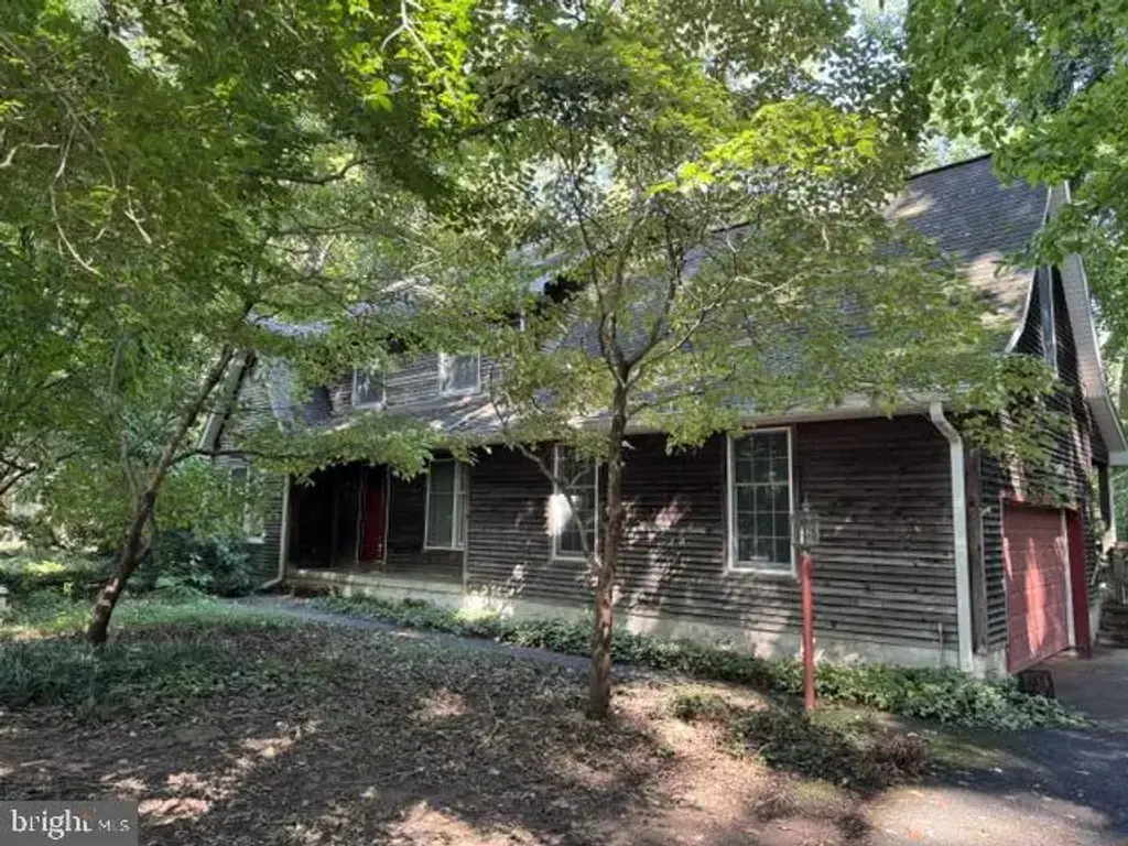 202 Golden Oak Dr, CAMDEN WYOMING