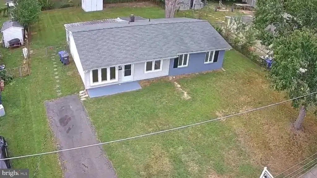 7928 Russell Rd, ALEXANDRIA