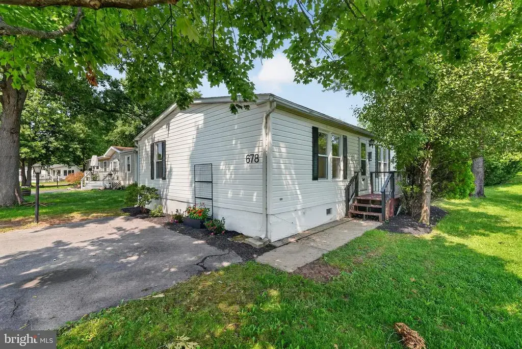 678 Walnut Ct, RED HILL