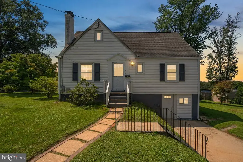319 Saint Lawrence Dr, SILVER SPRING