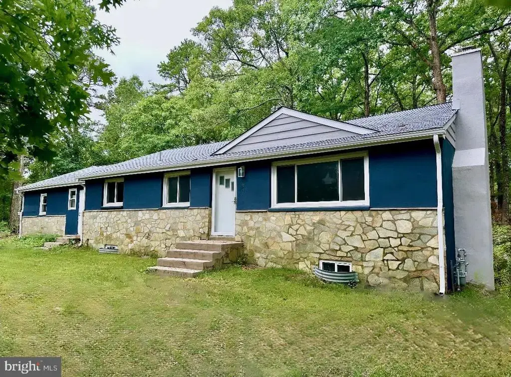 135 S Main St, BARNEGAT