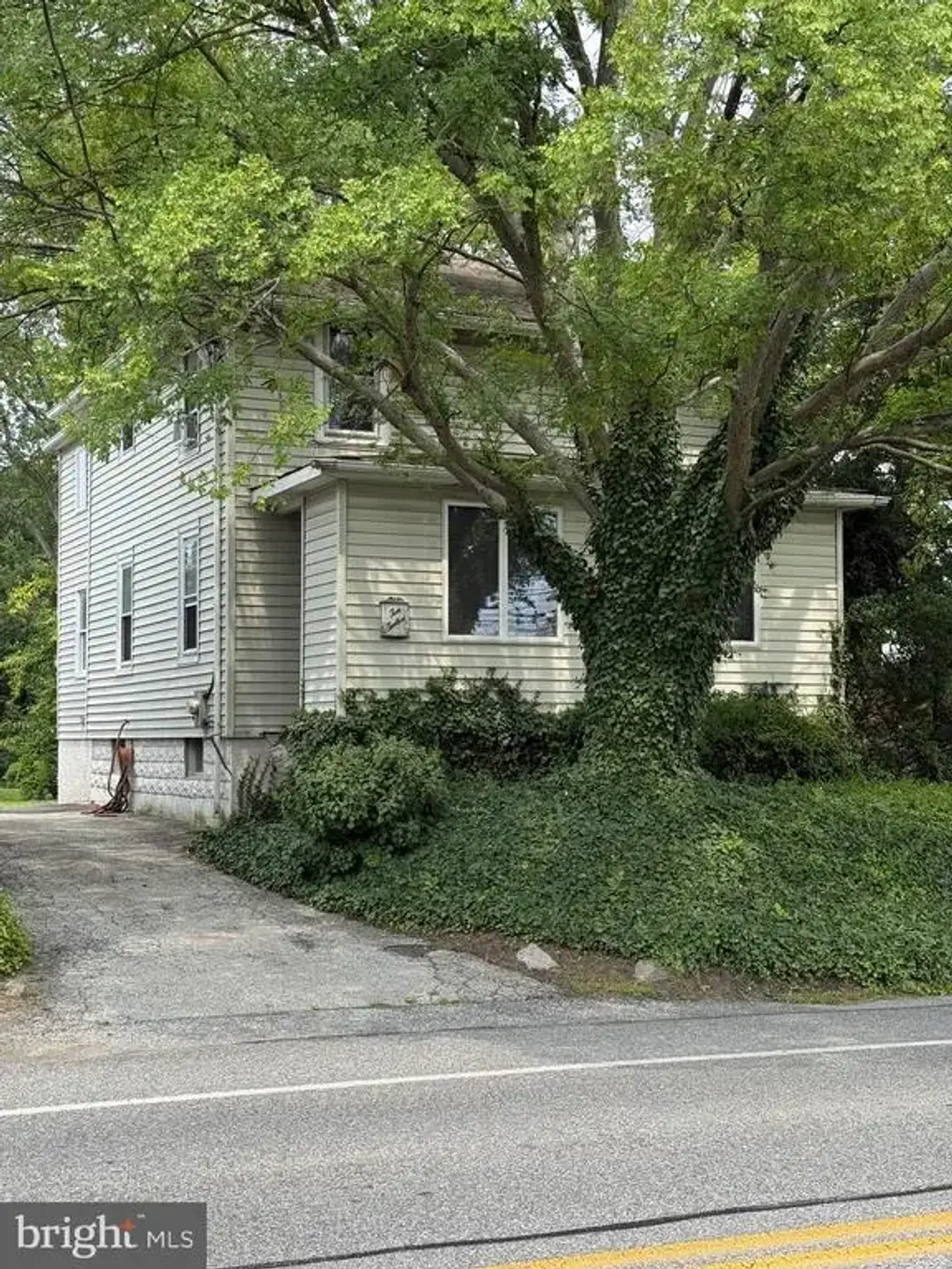 1012 Meetinghouse Rd, UPPER CHICHESTER