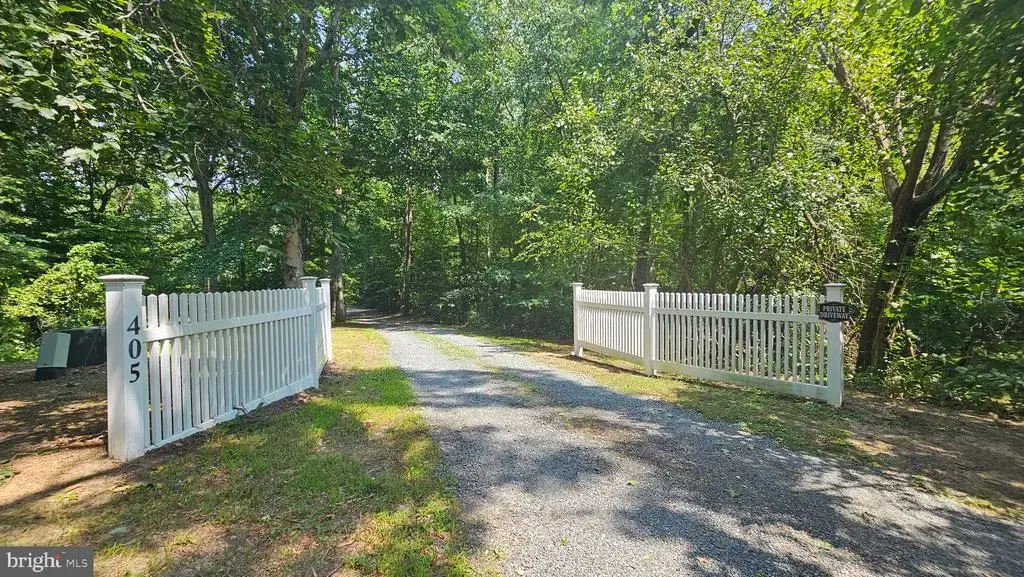 405 Rings End Rd, MILLINGTON