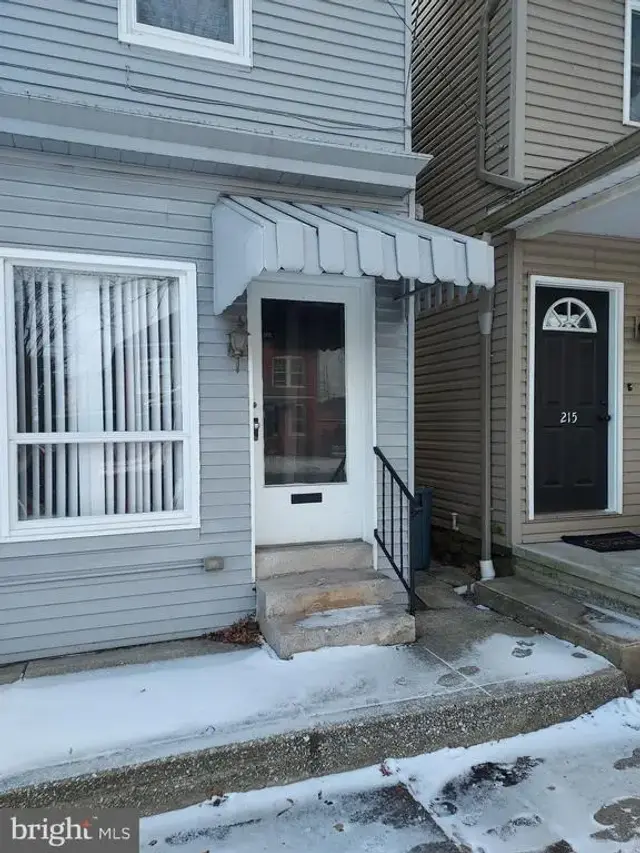 213 B Lincoln Way W, New Oxford