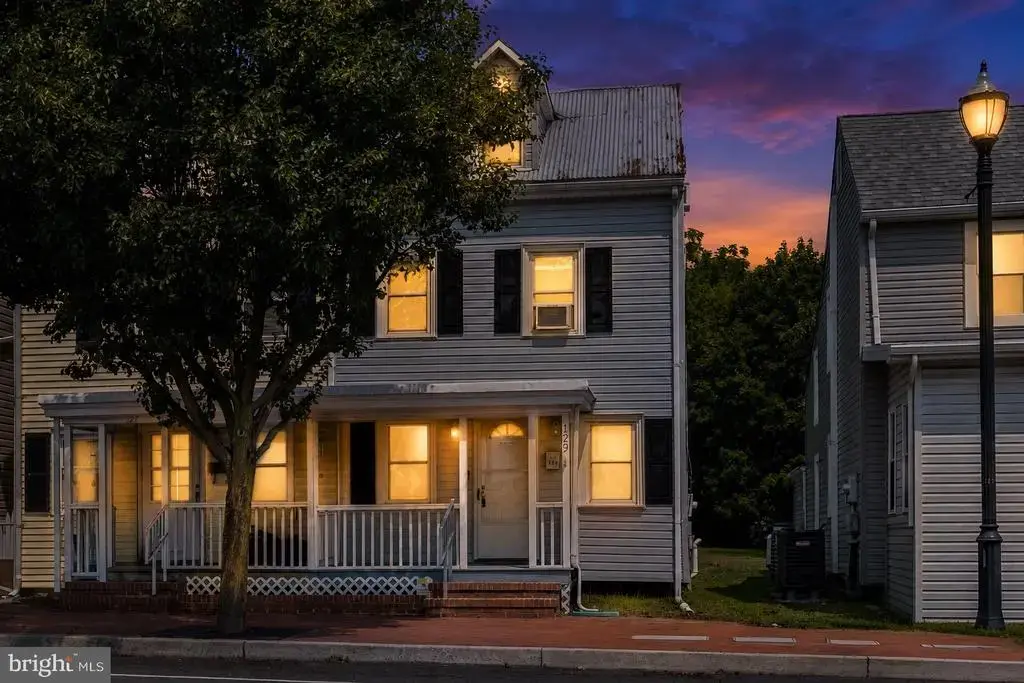 129 E Main St, MIDDLETOWN