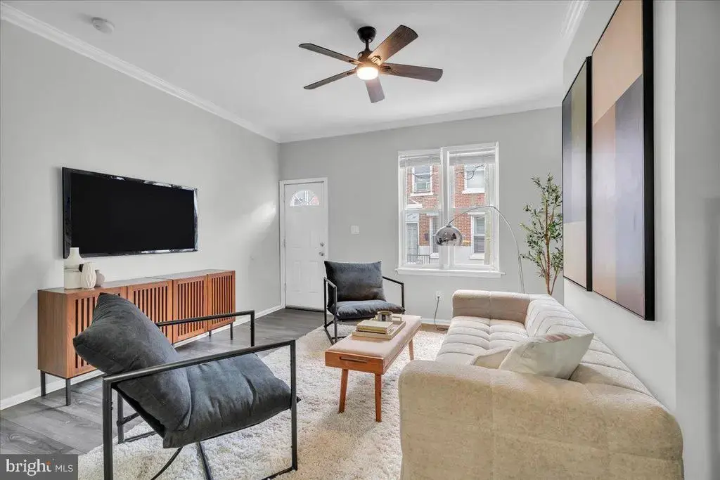 1328 S Mole St, PHILADELPHIA