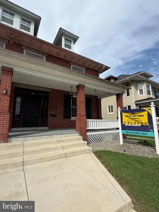 116 Cocoa Ave, Hershey