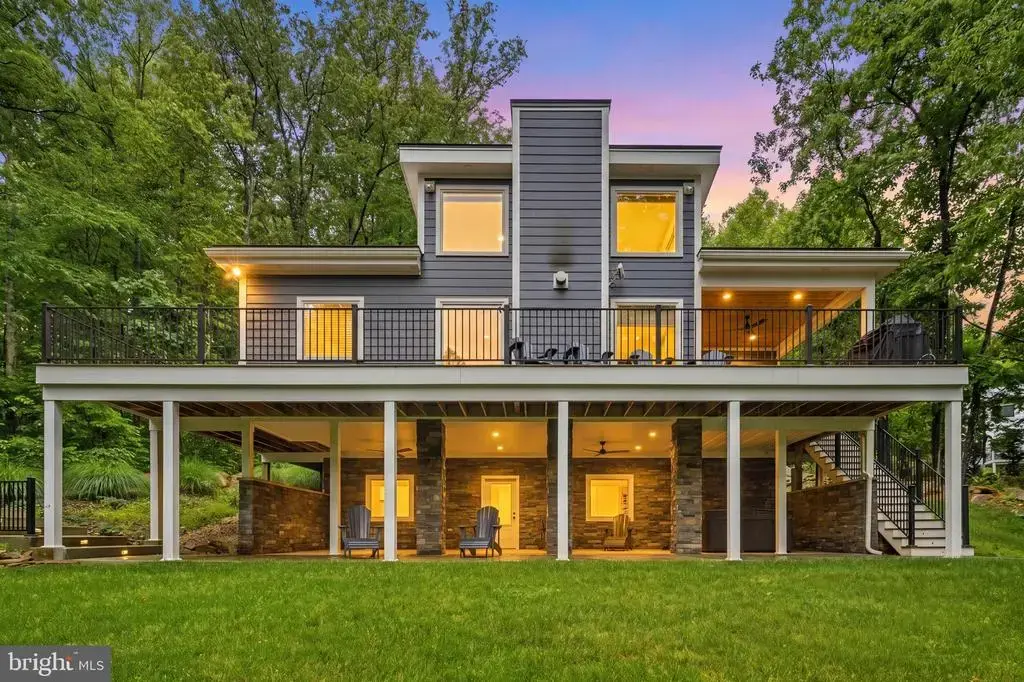 13549 Hanging Rock Ln, LOVETTSVILLE