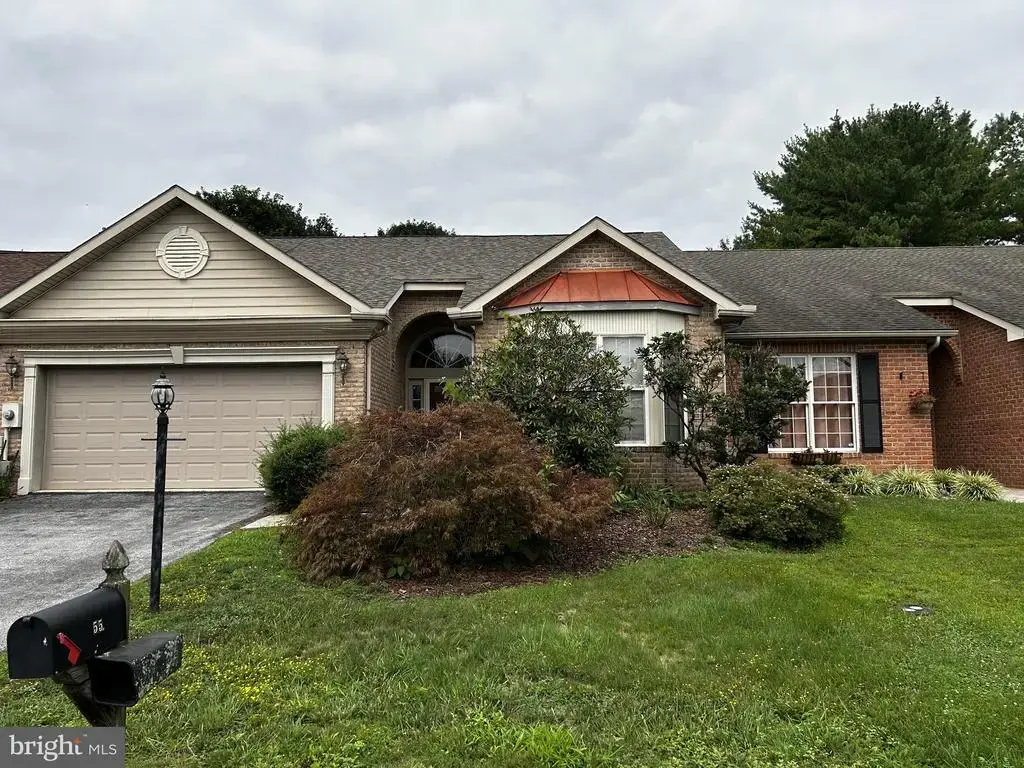 55 Radcliff Ln, FALLING WATERS