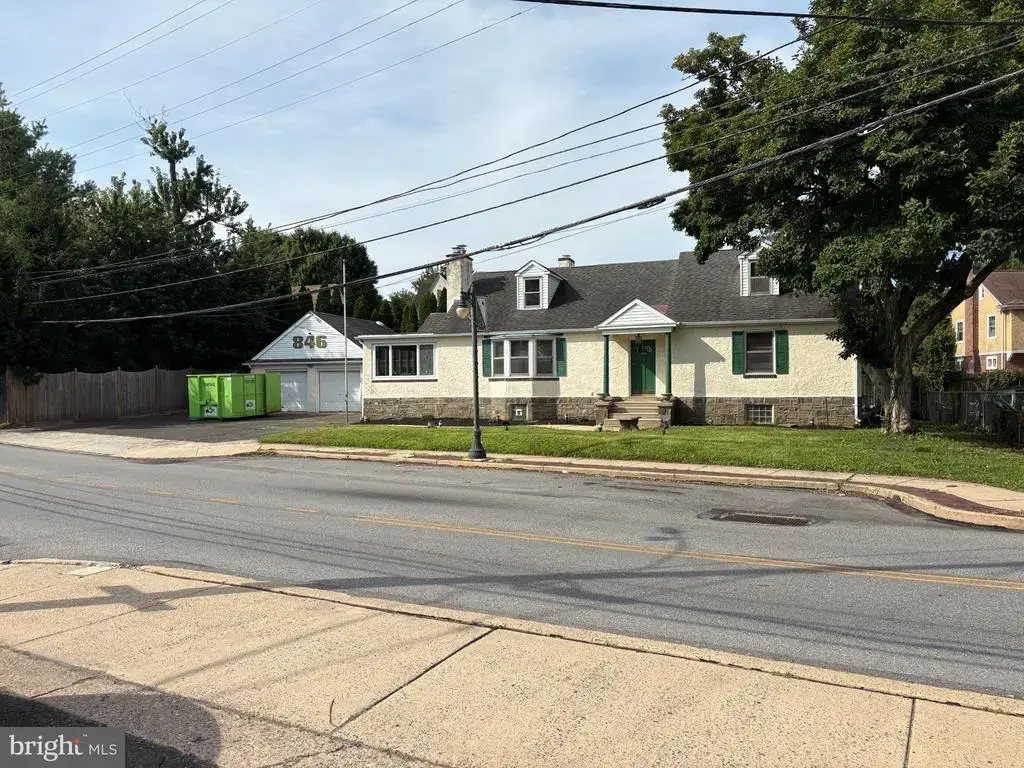 846 Township Line Rd, ELKINS PARK