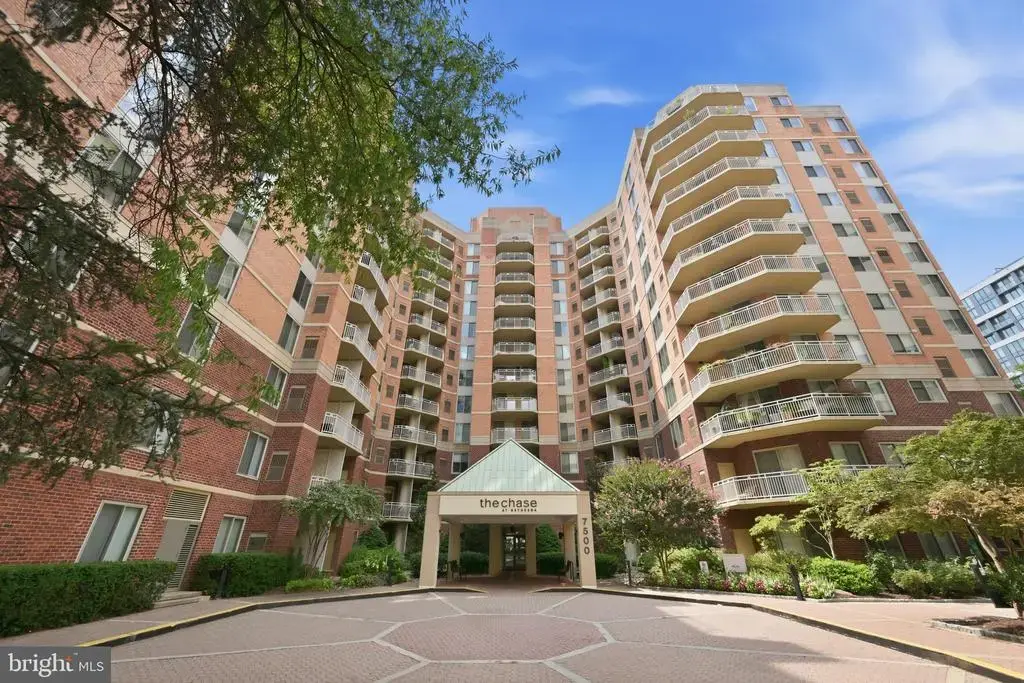 7500 Woodmont Ave #s1019, BETHESDA