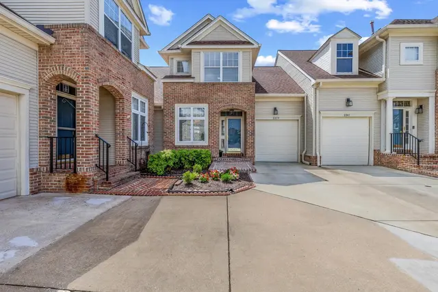 2239 Merion Pond, Woodstock