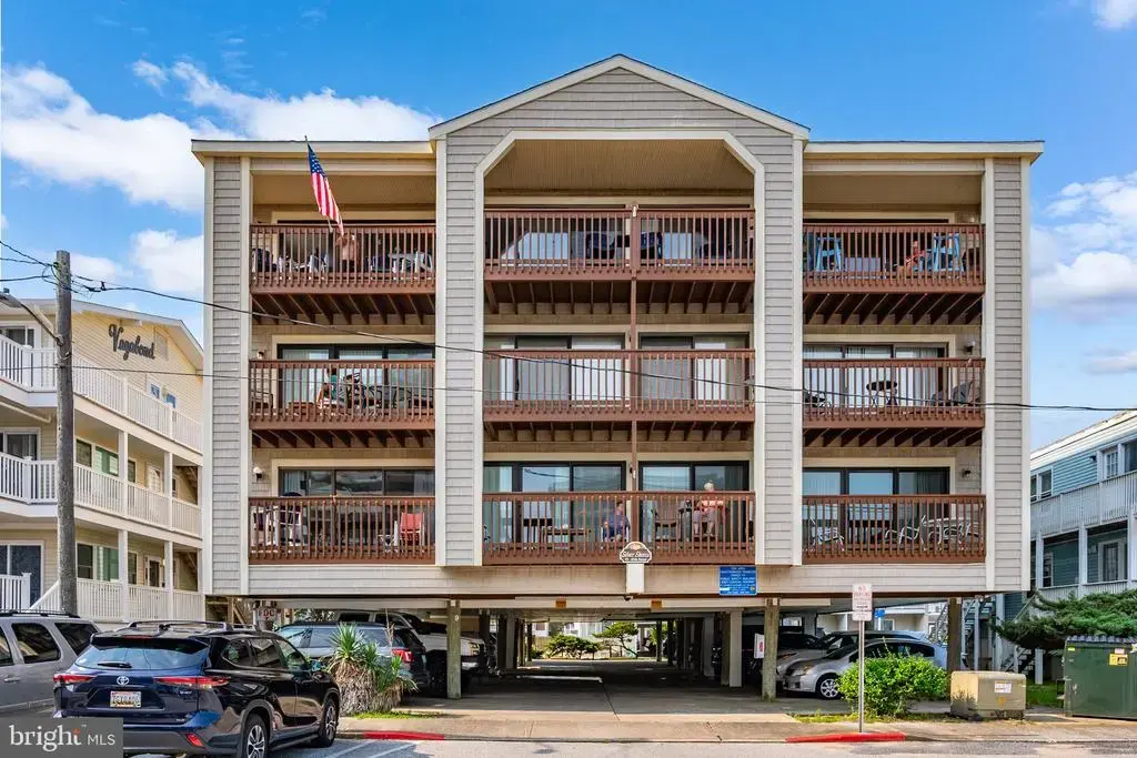 9 84th St #302, OCEAN CITY