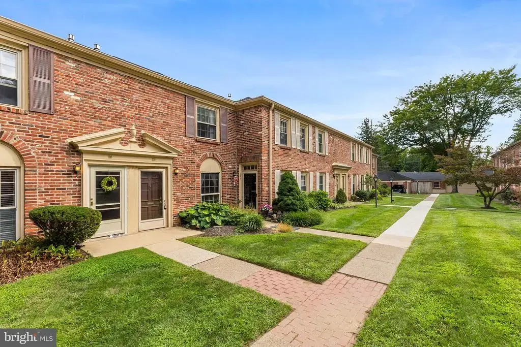 118 Cheshire Dr, PENLLYN