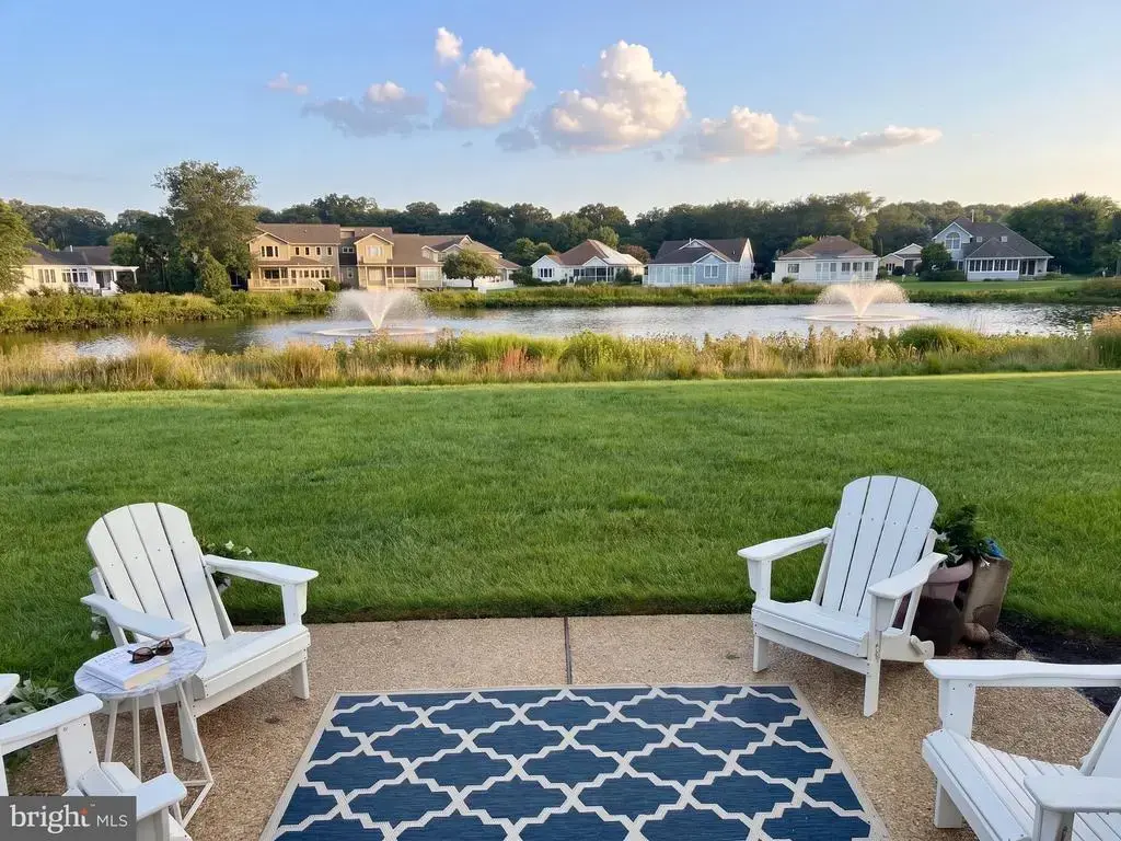 128 Lakeside Dr, LEWES