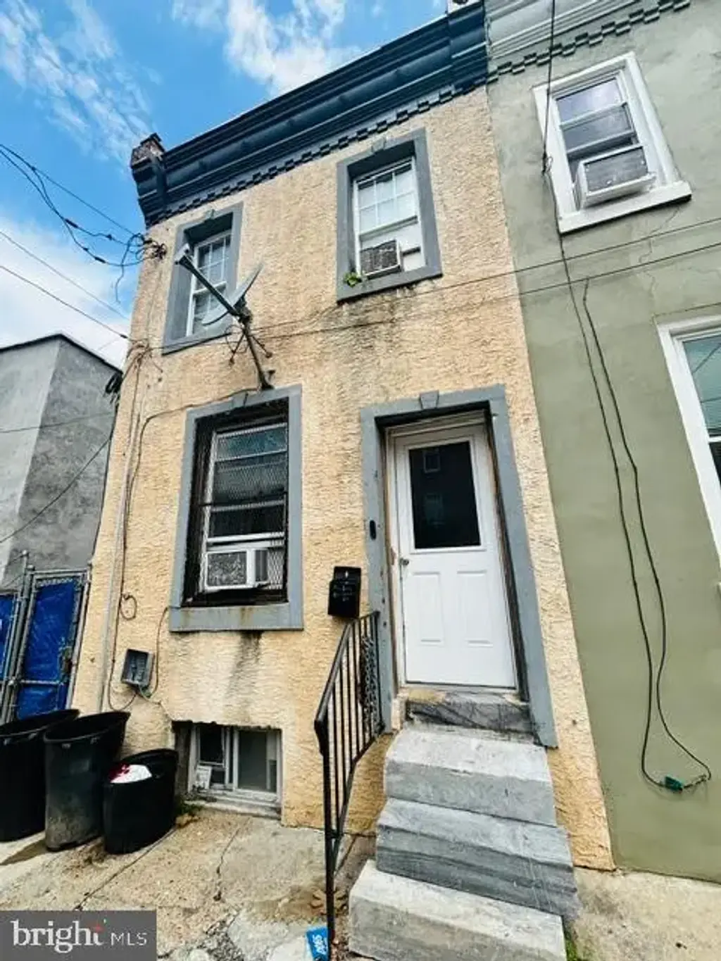 817 W Tioga St, PHILADELPHIA
