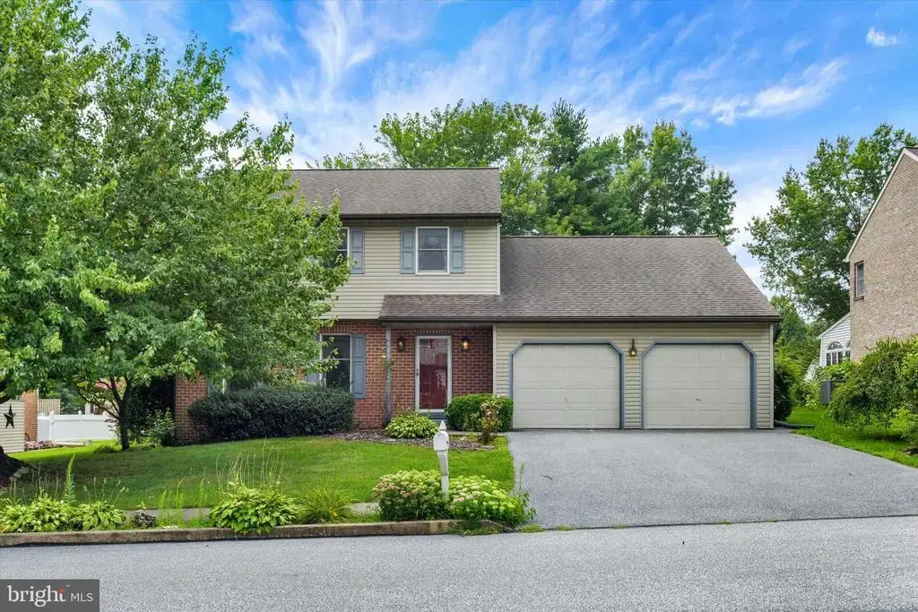 18 Southview Cir, ELIZABETHTOWN