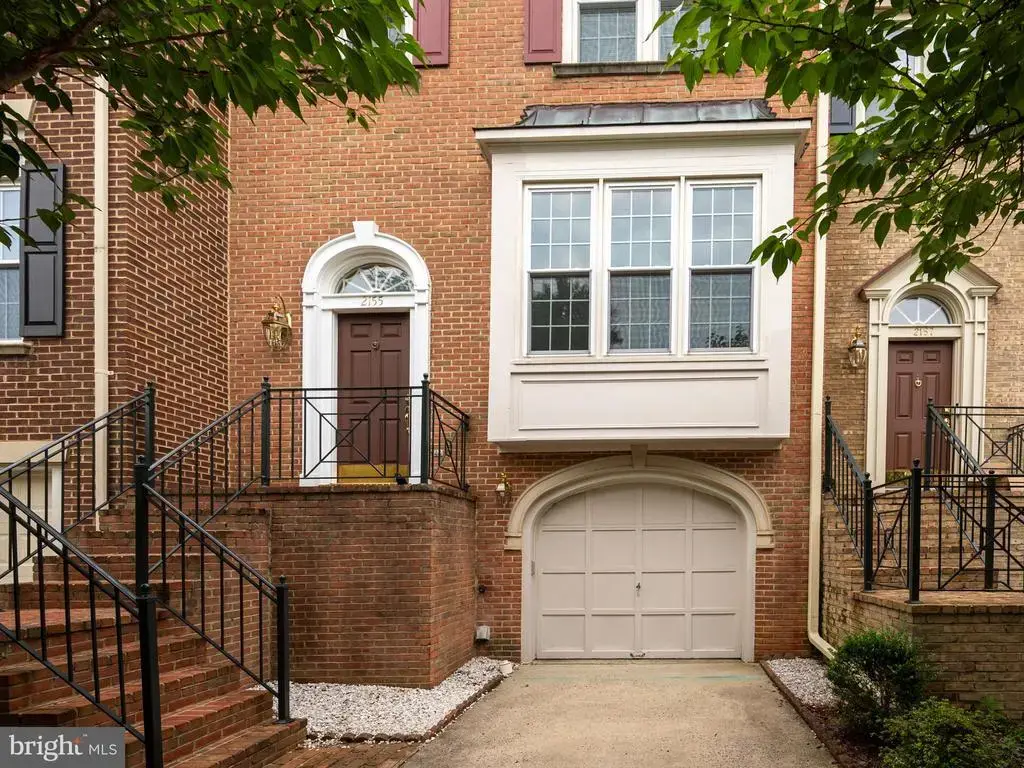 2155 Wolftrap Ct, VIENNA