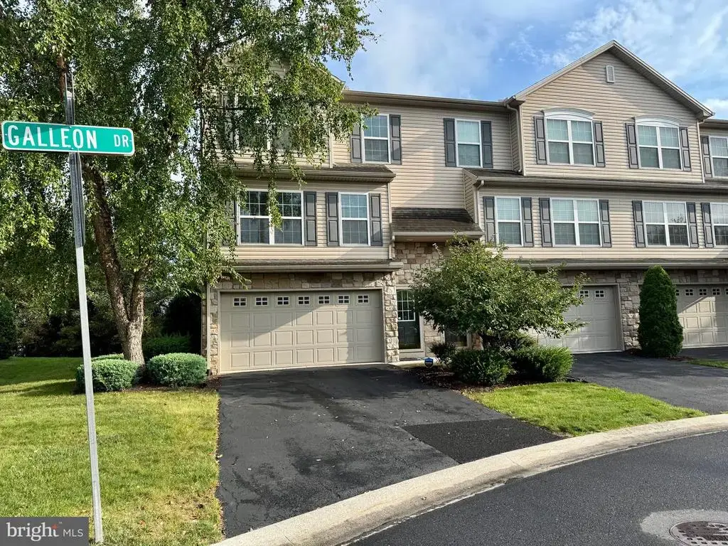 6360 Galleon Dr, MECHANICSBURG