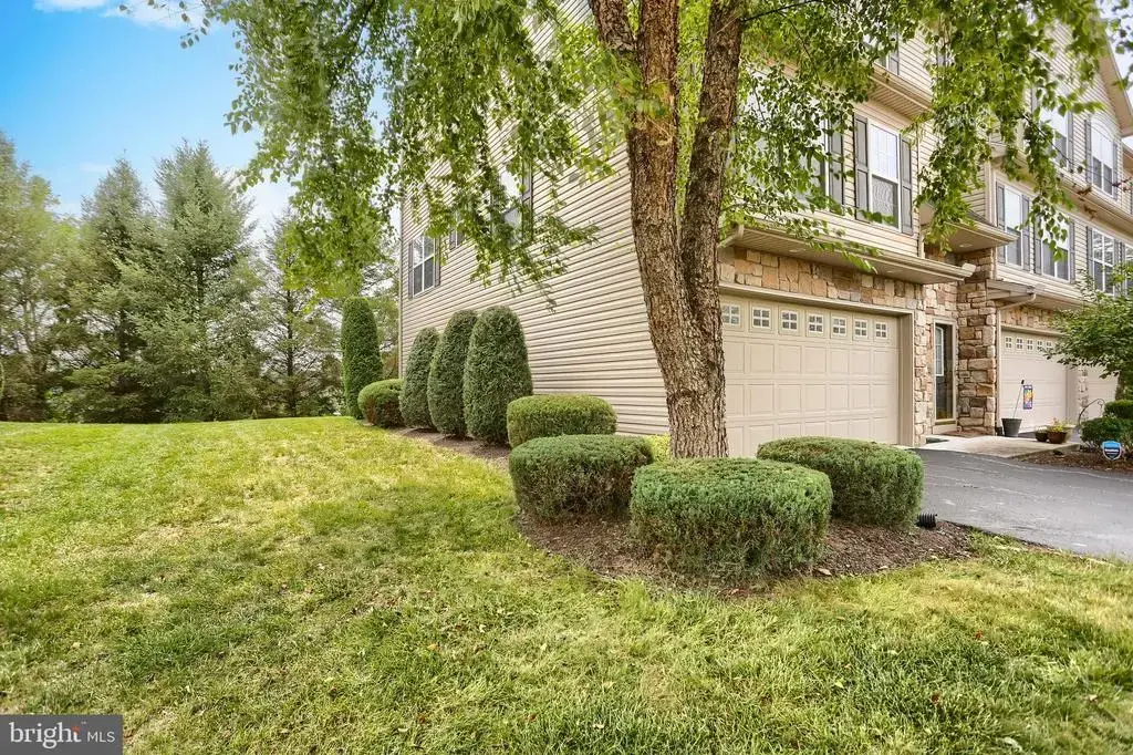 6360 Galleon Dr, MECHANICSBURG
