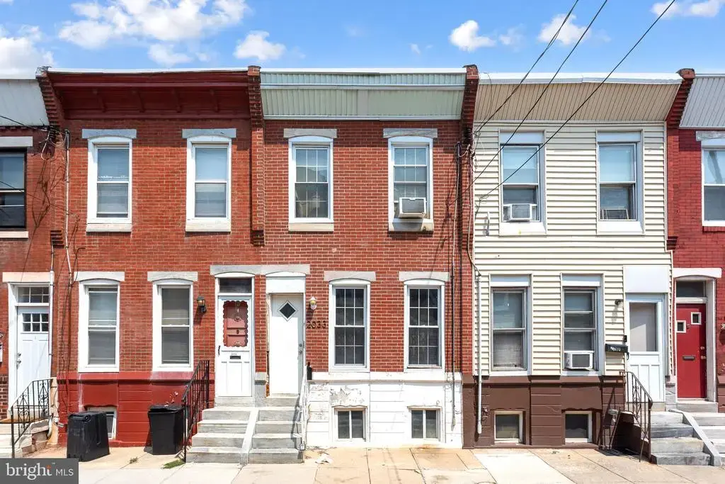 2033 Mcclellan St, PHILADELPHIA
