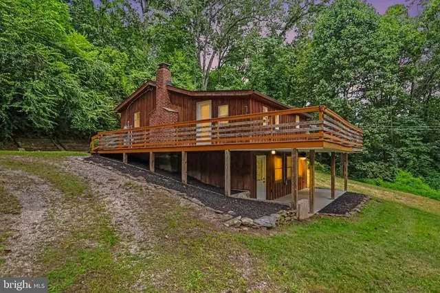 2 Dogwood Dr, Aspers