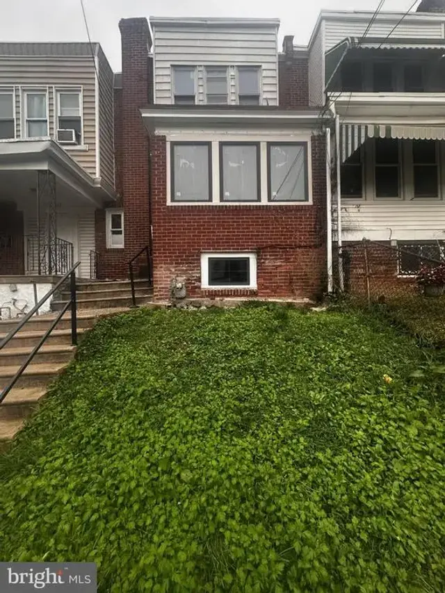 109 N 3rd St, Darby