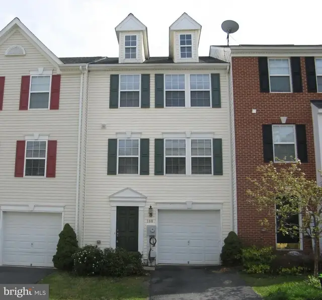 108 Monticello Sq, Winchester